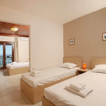 Blue Levantes Sea View דירה *